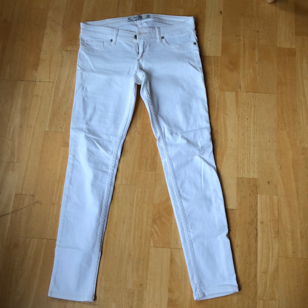 White distressed Abercrombie jeans